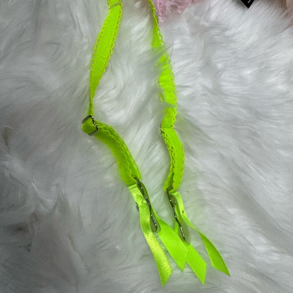 Sexy Little Things Pink Lace Garter Belt with Neon Green Accents - Picture 3 of 9